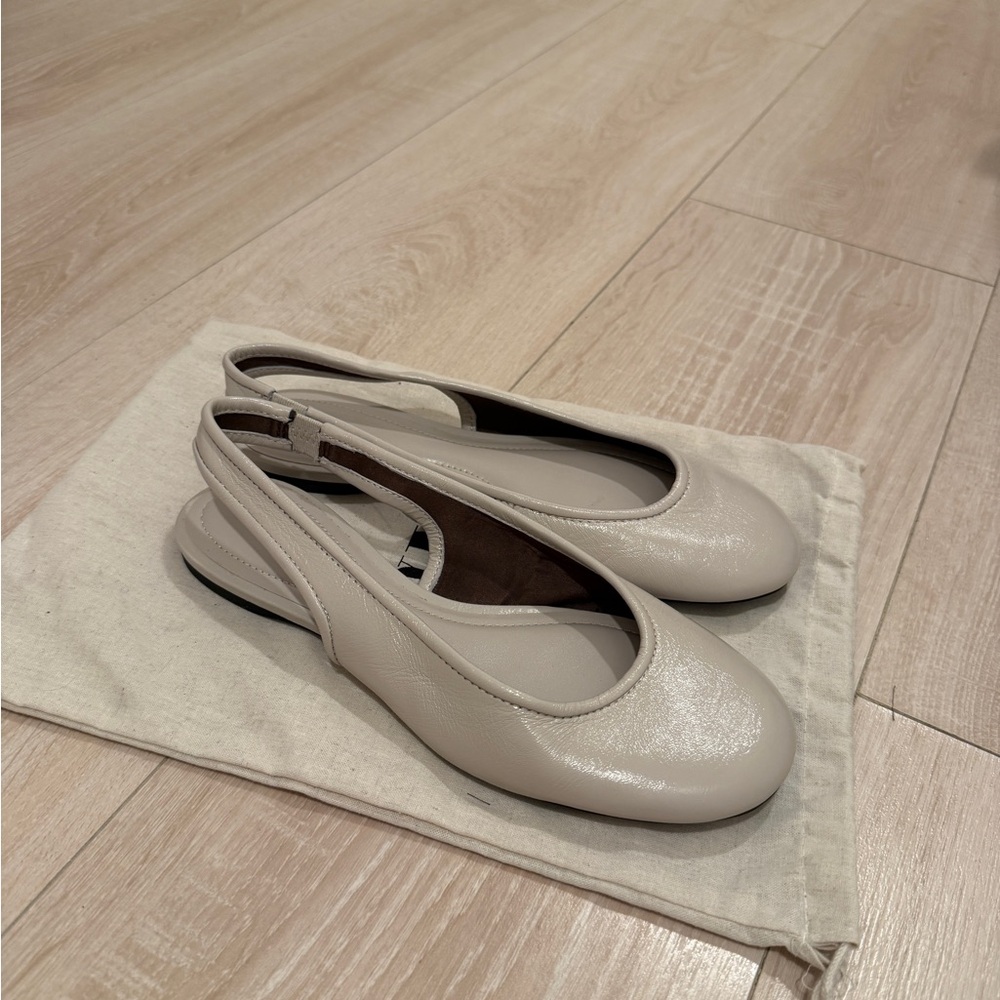 New Zara leather slingbacks